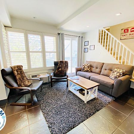Blue Mountain Suites Блу Маунтинс Екстериор снимка