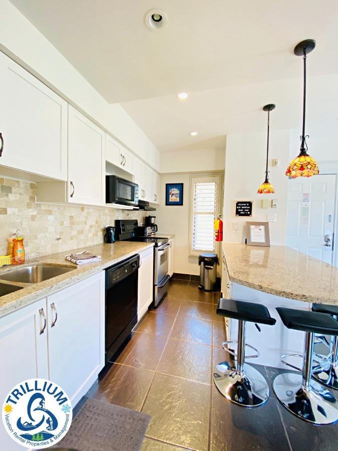 Blue Mountain Suites Блу Маунтинс Екстериор снимка