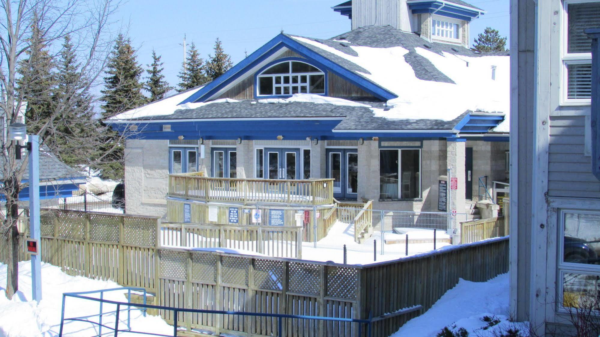 Blue Mountain Suites Блу Маунтинс Екстериор снимка